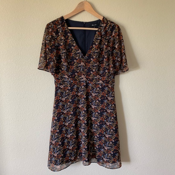 Madewell Orchard Flutter Sleeve Floral Dress - Picture 2 of 7